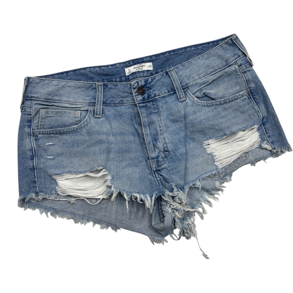 Abercrombie & Fitch Women’s Mid Distressed Bootie Short, Size 29/8